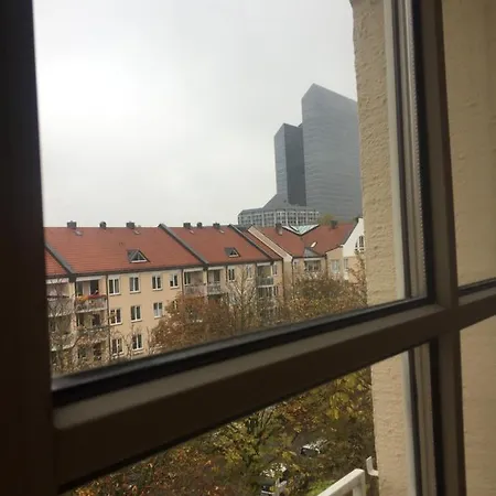 Lovely Refurbished Flat - 1 Bedroom + 1 Sofa Bed In Schwabing Monaco di Baviera